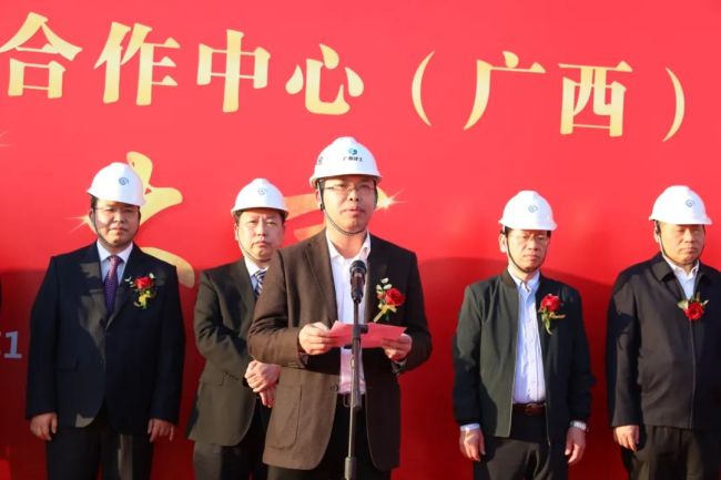 陳祖訓(xùn)講話(huà)（修圖）.jpg